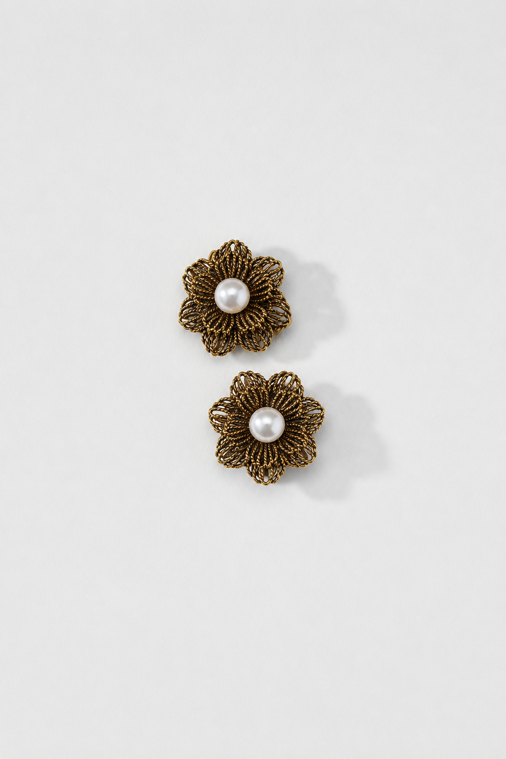 Vintage Floral Pearl Designer Metal Button with Antique Gold Petal Pattern for Ethnic Wear